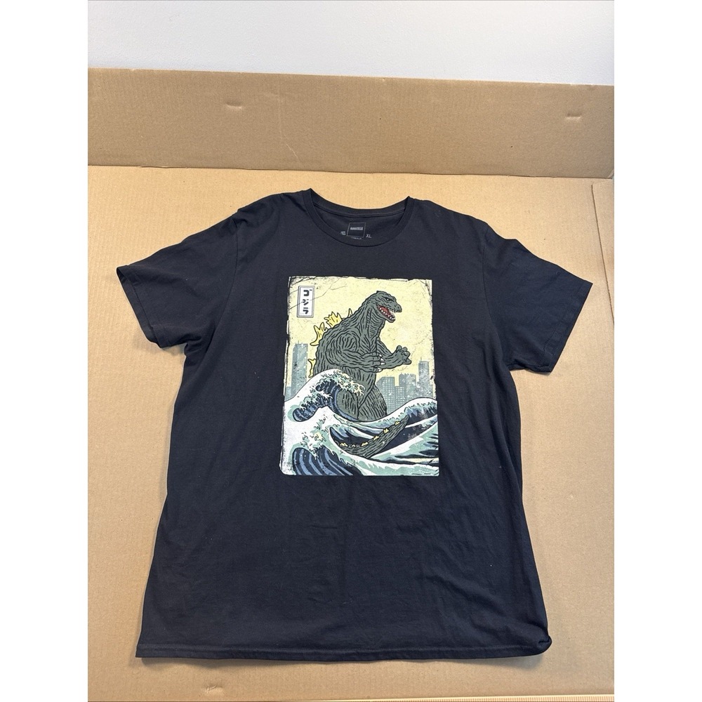 Godzilla Graphic Tee Black Japanese Wave Print T-Shirt Size XL